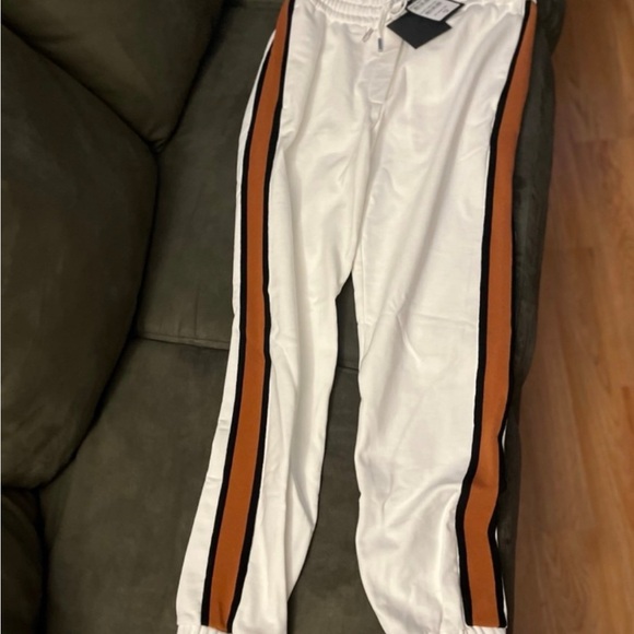 MCM NWT Women's Sweatpants with Embroidered Logo Size:L Orig. $470 - Picture 3 of 10
